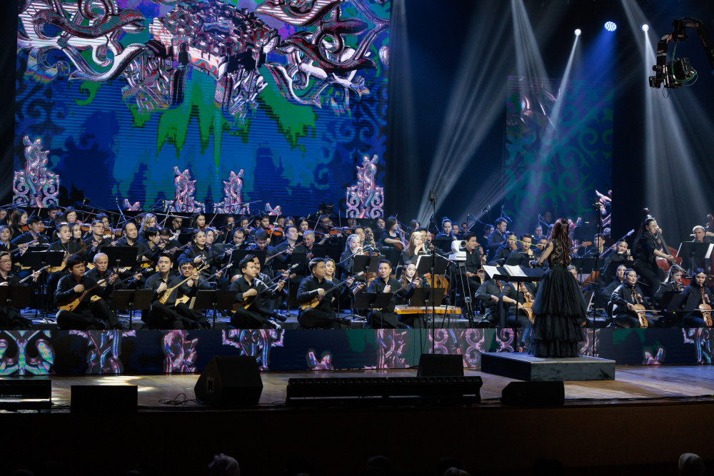 Бұл әндер қазақ тұрғанша тұрады: Астанада "Әлқисса-Нұрғиса" концерті өтті