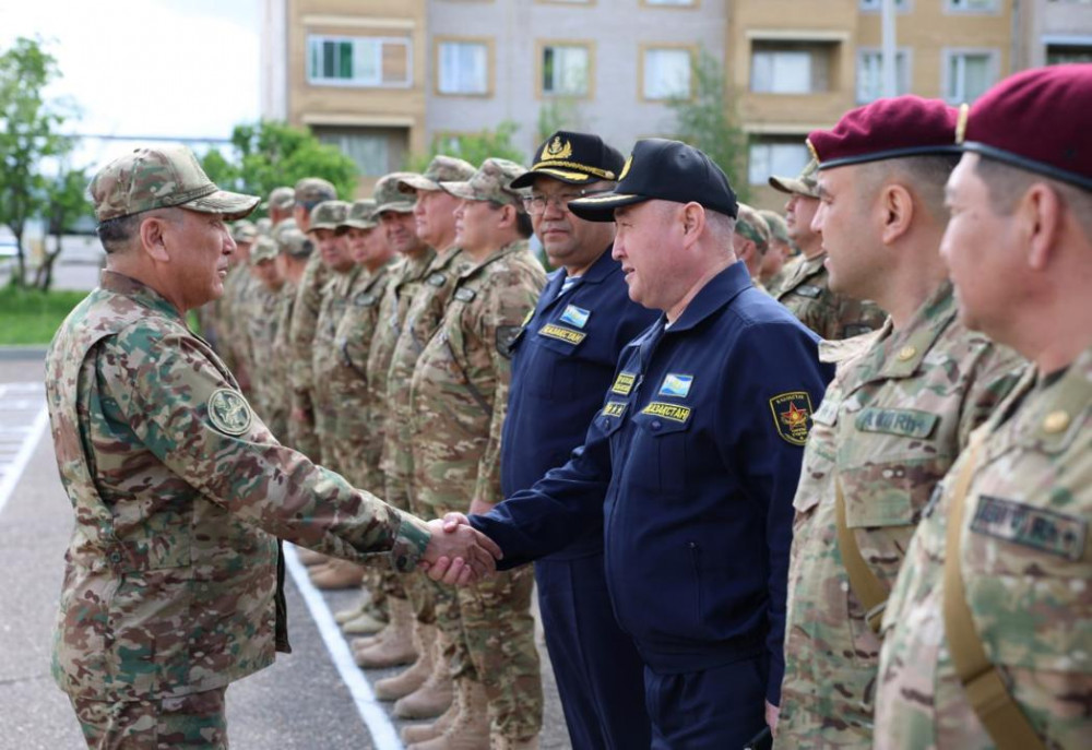 Әскерді жұмылдыру тәсілдері жаңартылуда: Қарағандыда маңызды жиын өтті