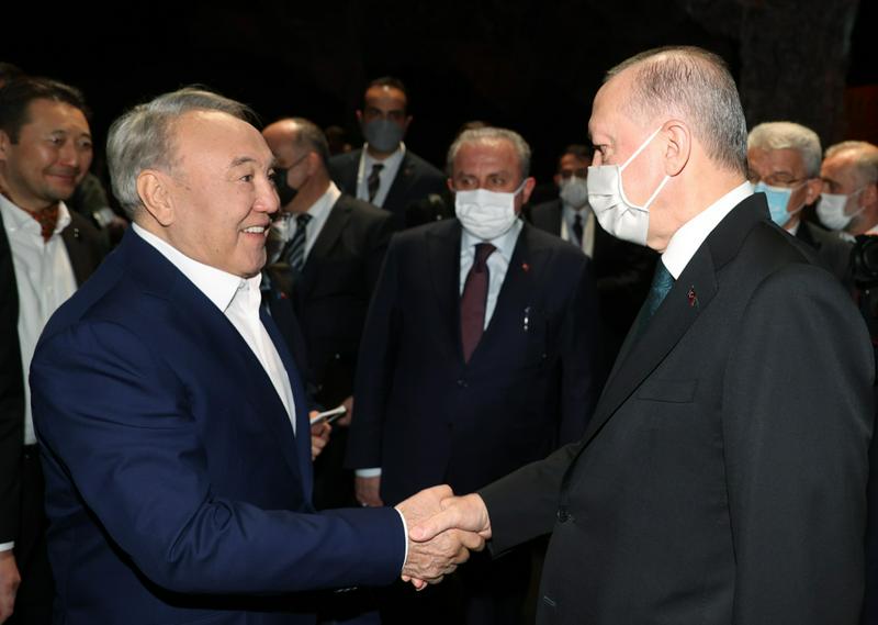Елбасы Түркия Президенті Режеп Тайип Ердоғанмен кездесті