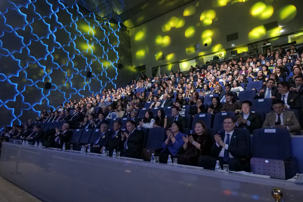 Ел өмірін таспалаған 30 жыл: "Хабар" агенттігі медиа биігінде