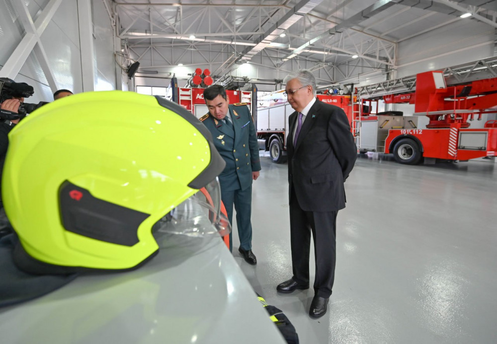 Мемлекет басшысы елордадағы жаңа өрт сөндіру бөліміне барды