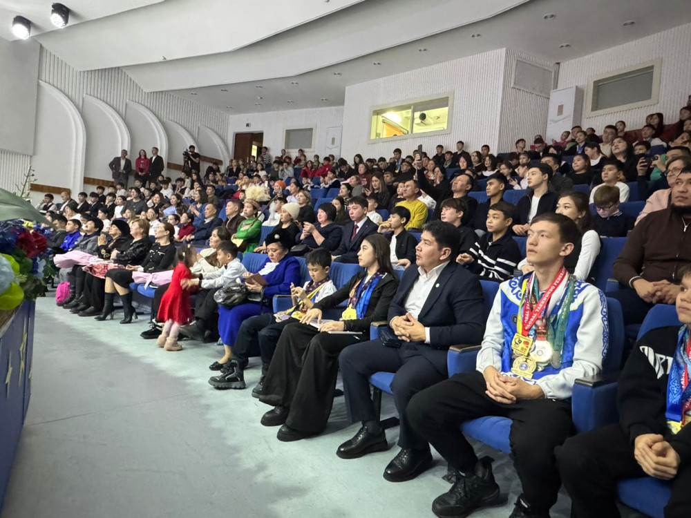 Астанада үздік аула клубтары марапатталды