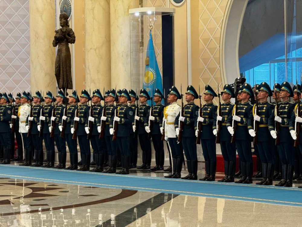 Тоқаев Ақордада Түрікменстан басшысын қарсы алды