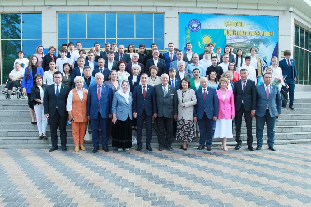 Жұмысшы мамандықтары жылы: Павлодарда ҚХА-ның қоғамдық бастамалары талқыланды