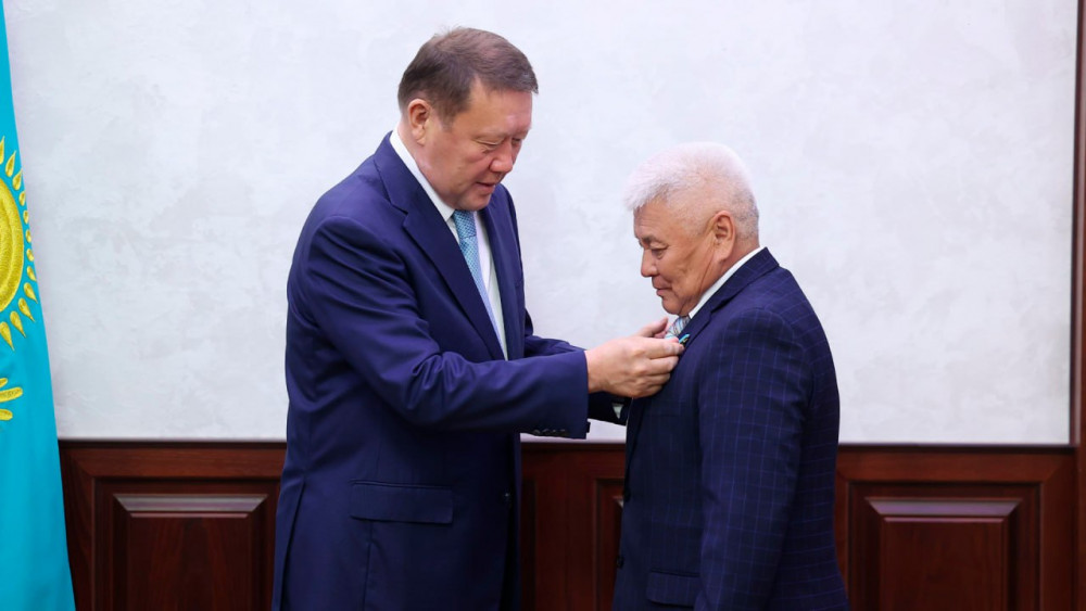 Металлургия үздіктері мемлекеттік наградамен марапатталды