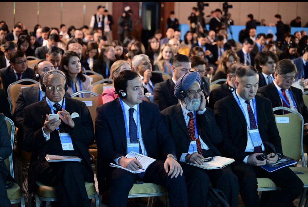 Астанада сарапшылар халықаралық сенімді қалпына келтіру жолдарын талқылап жатыр