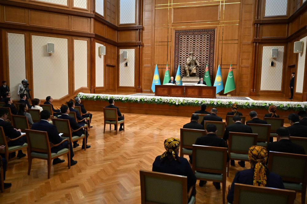 Қазақстан мен Түрікменстан президенттері БАҚ өкілдері үшін брифинг өткізді