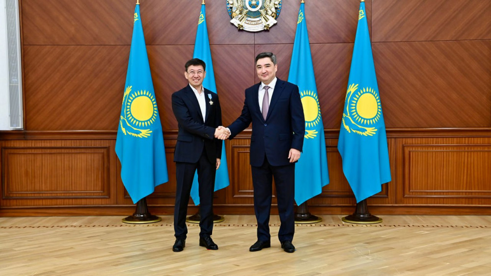 Құрылыс мамандары мен ардагерлеріне мемлекеттік наградалар табыс етілді