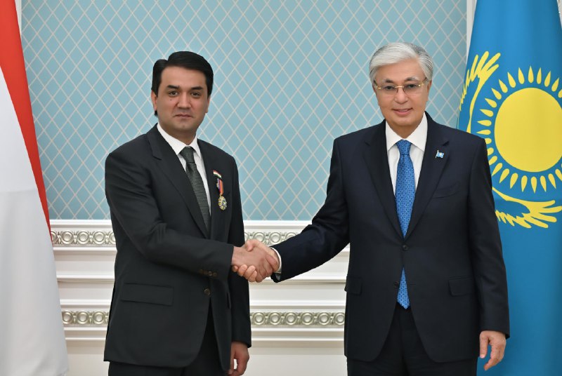 Қазақ-тәжік қатынастары парламентаралық байланыстар арқылы нығаймақ