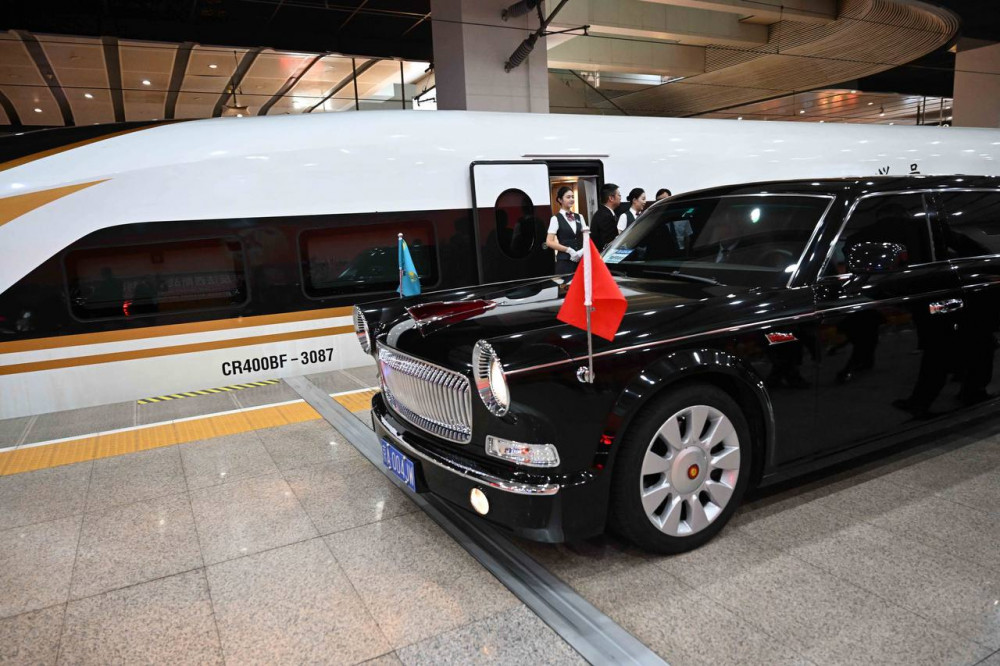 Қасым-Жомарт Тоқаев Бейжіңге барды