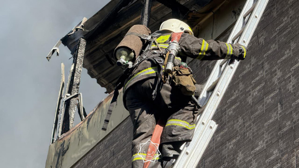 Алматыда алапат өрт болып жатыр