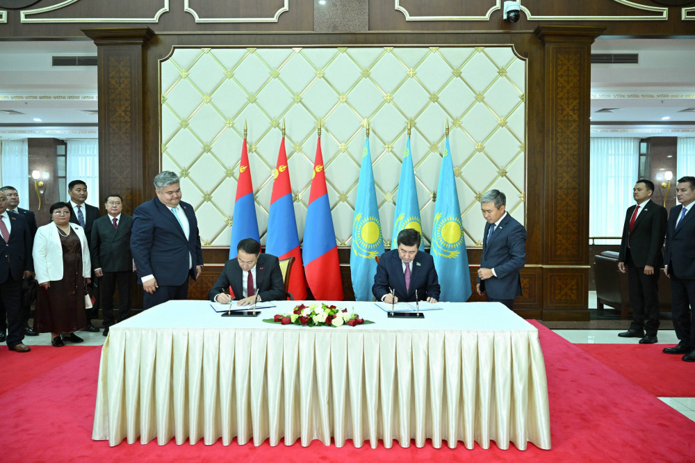 Қазақстан мен Моңғолия стратегиялық серіктестікті тереңдетуде