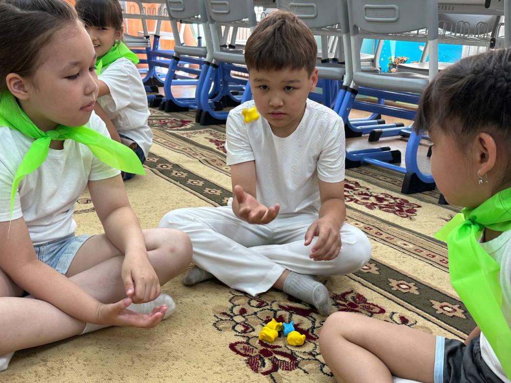 Алматы оқушыларының демалысы қалай өтуде: жазғы мектеп лагерьлері ашылды