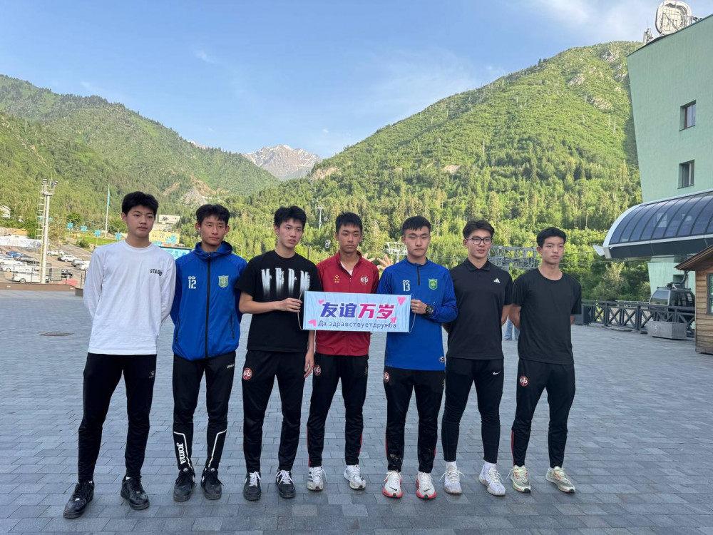 "Қазақтар өте ашық, қарапайым әрі жомарт": Қазақстан қытай туристерін несімен тартады