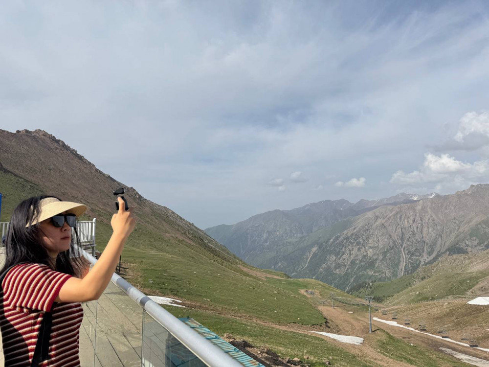 "Қазақтар өте ашық, қарапайым әрі жомарт": Қазақстан қытай туристерін несімен тартады