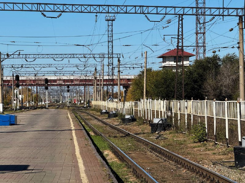 Елдегі теміржол инфрақұрылымының тозуы. Жаңа вагондар мәселені шеше ме?