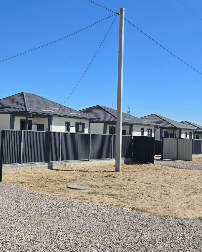 Қонаевта 42 отбасыға пәтер кілті табысталды