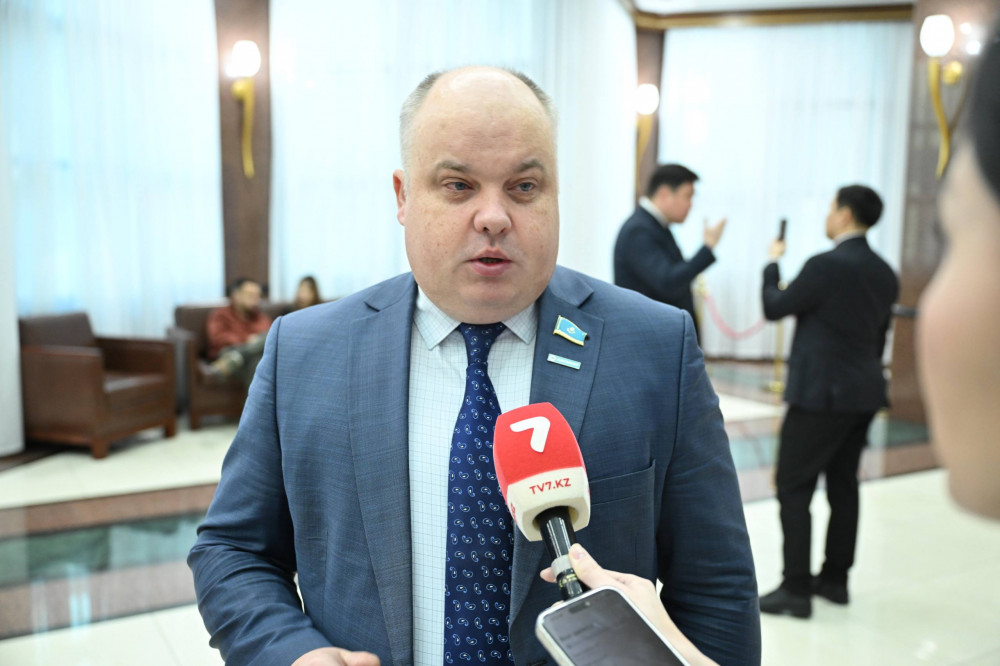 АҚШ, Иран, Венесуэла: Турбулентті әлемде Қазақстан не істеуі керек?