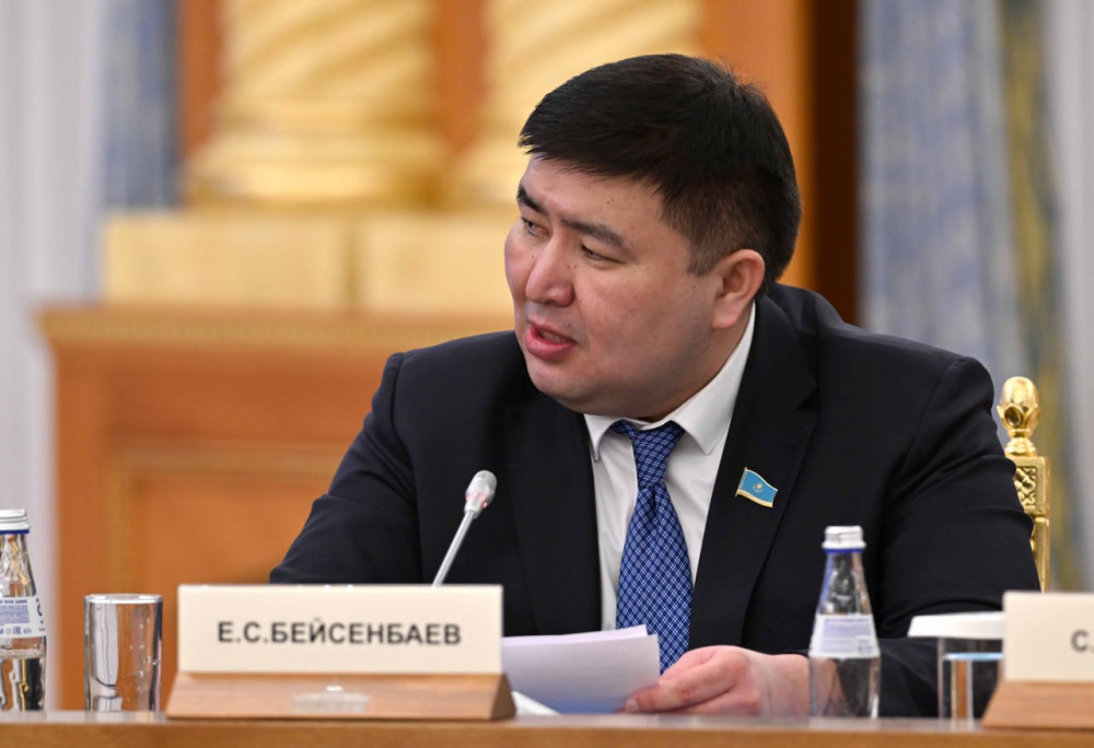 Парламенттік реформа аясындағы конституциялық өзгерістер ауқымды болады – депутаттар