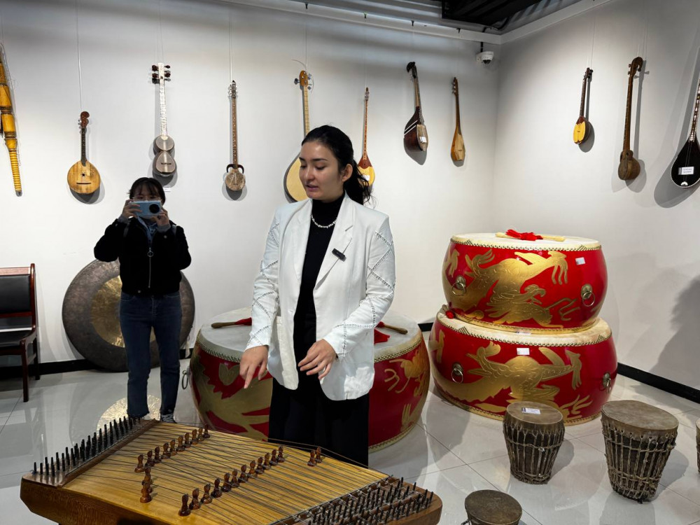 Қытай музейінде қазақтың домбырасы мен қылқобызы сақтаулы тұр