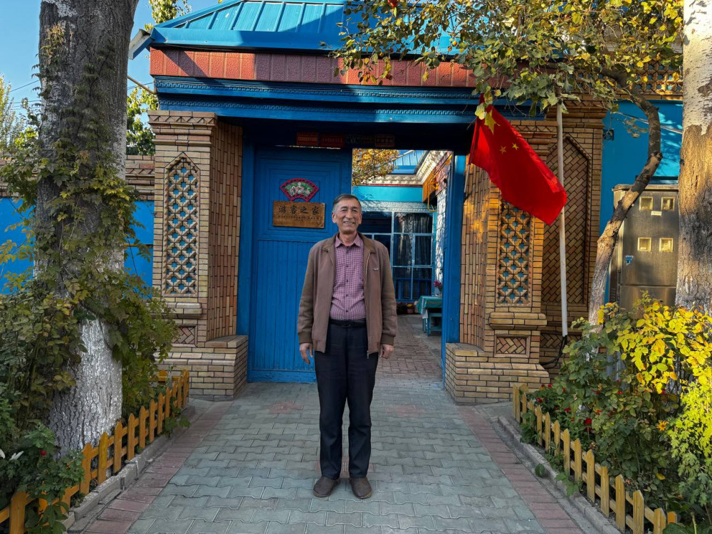 400 мың теңге зейнетақы және тегін білім: Қытай қазақтарының өмірі