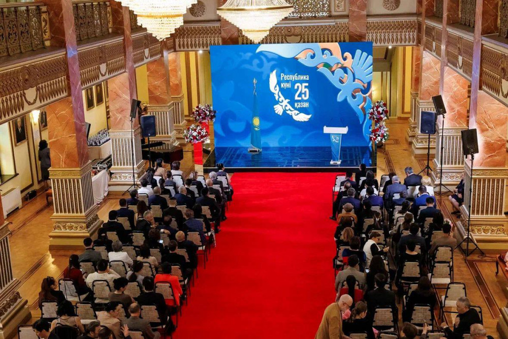 Алматыда мәдениет және ақпарат саласының қызметкерлері марапатталды