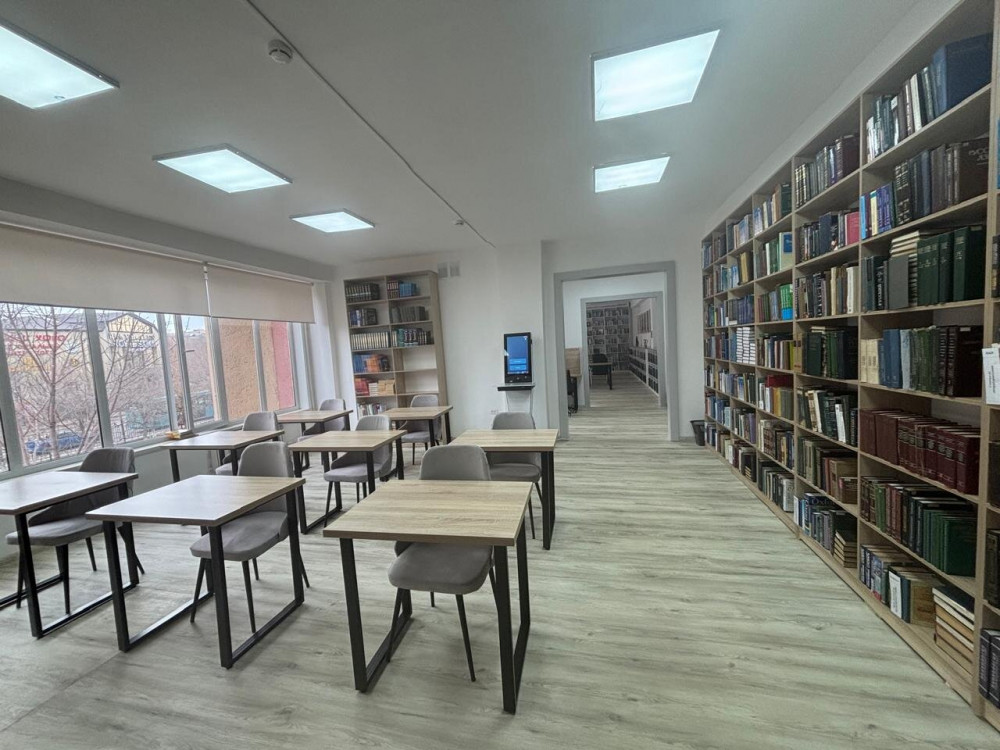 Тойбастарға кітап беруді әдетке айналдырған жөн – Елдос Түйте