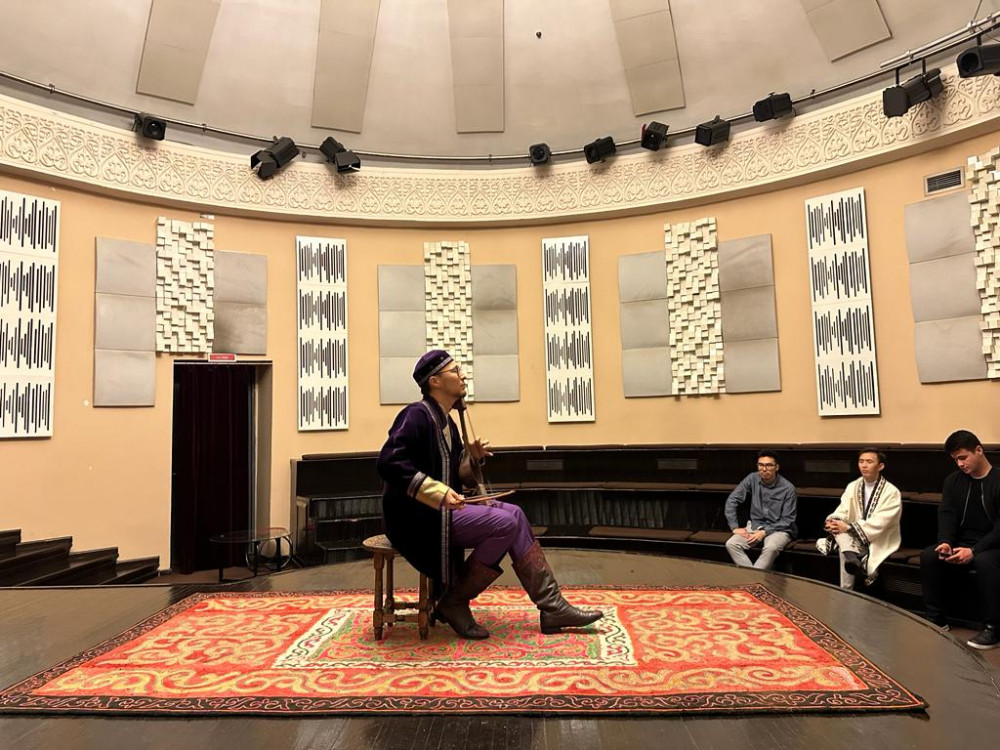 Алматыда Шәкәрімнің 165 жылдығына арналған музыкалық кеш өтті