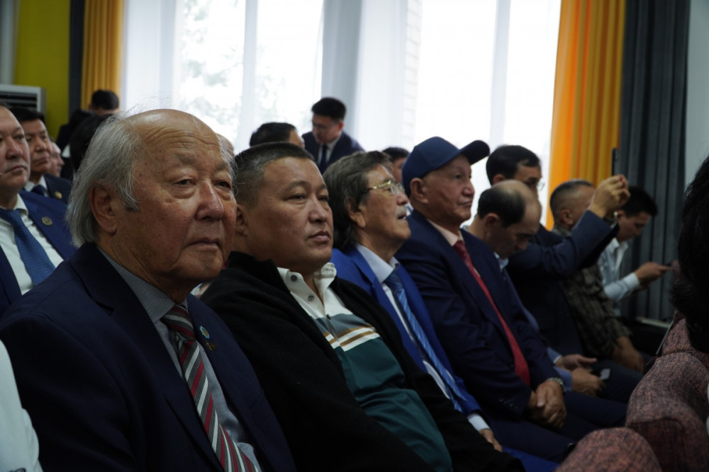 Фоторепортаж: Абай Құнанбайұлының 180 жылдығын тойлаудың жарқын сәттері