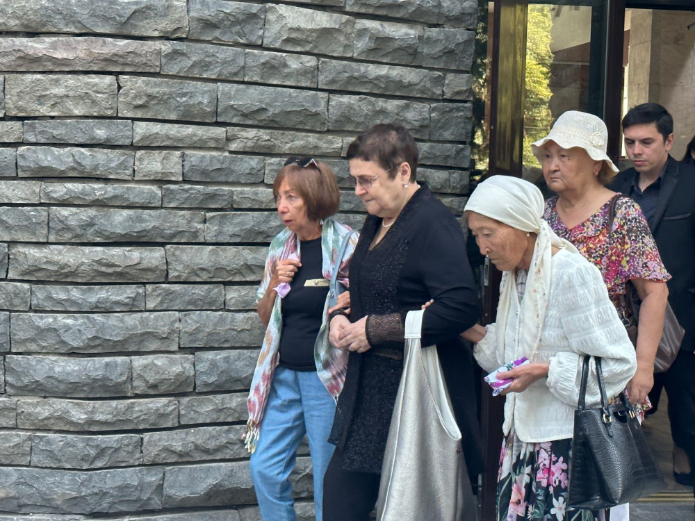 Алматыда Талғат Мұсабаевты ақтық сапарға шығарып салу рәсімі өтті