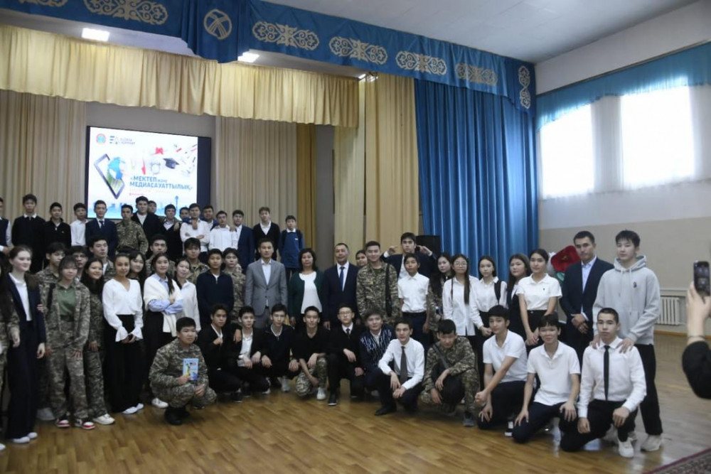 Астанада Республика күніне орай «Мектеп және медиасауаттылық» жобасы өтіп жатыр
