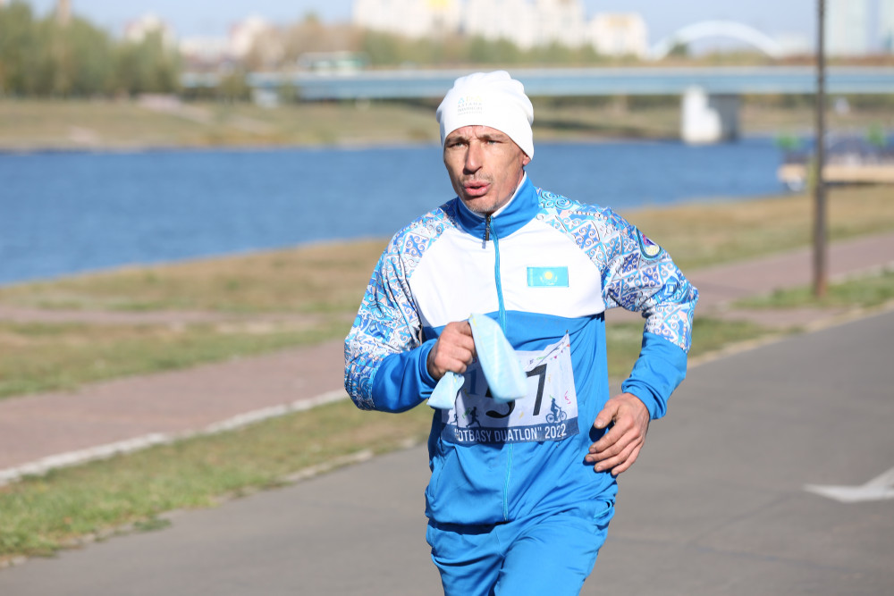 Астанада өткен «Оtbasy duatlon 2022» жарысына жүзден астам отбасы қатысты
