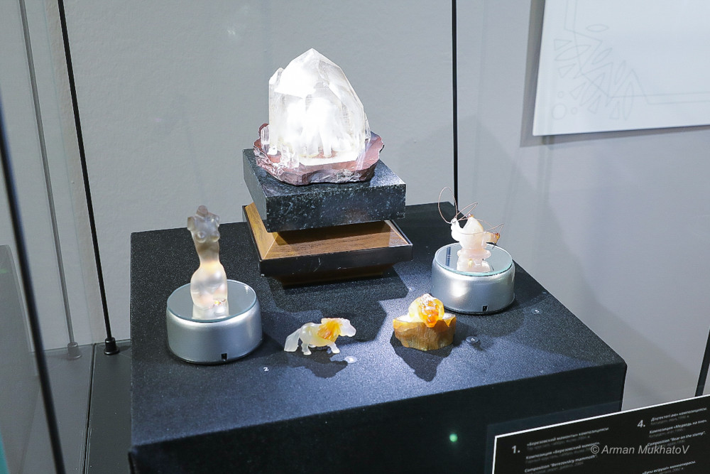 Гауһар тас, алмаз, қылдан жасалған кілем. Якутияның байлықтары жайлы не білеміз