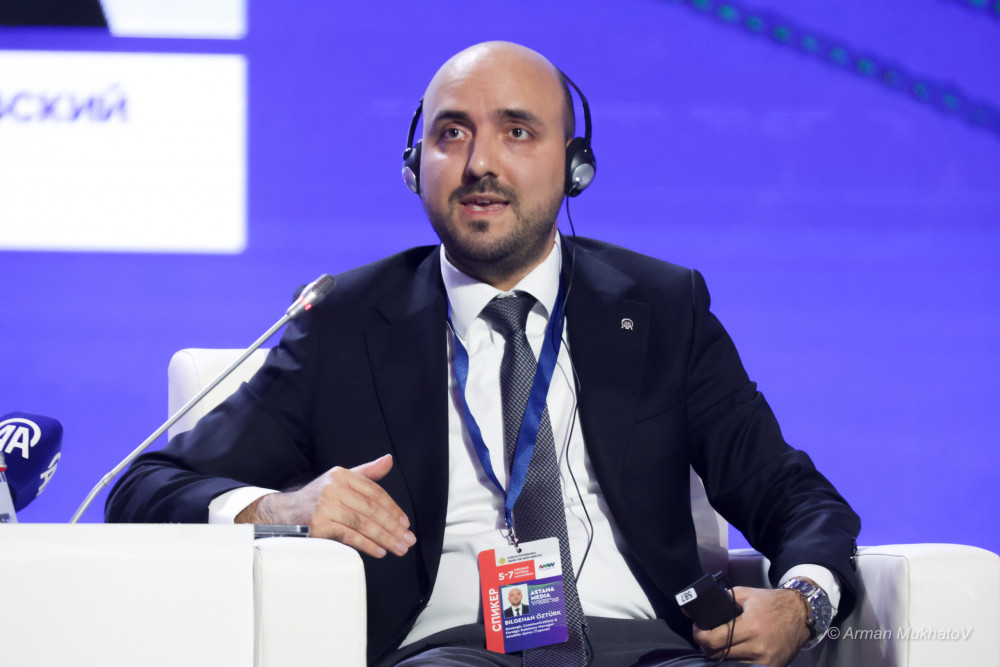 "Qazcontent" Astana Media Week алаңында пікірталас өткізді