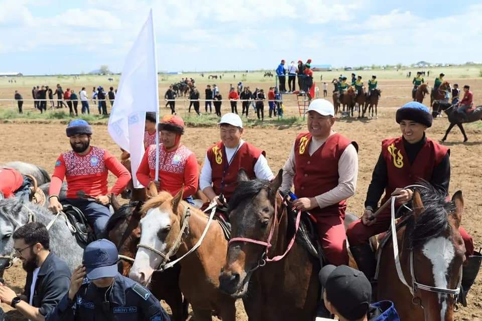 Ақтөбеліктер қала күнін тойлап жатыр