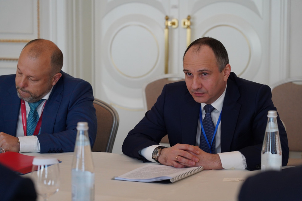 Энергетика министрі Петербург халықаралық экономикалық форумына қатысты