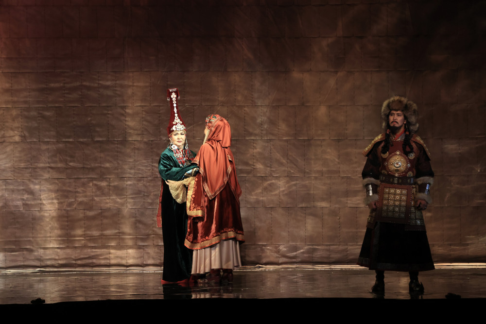 Конституцияның 30 жылдығы: Татарстан астанасында опера премьерасы өтті