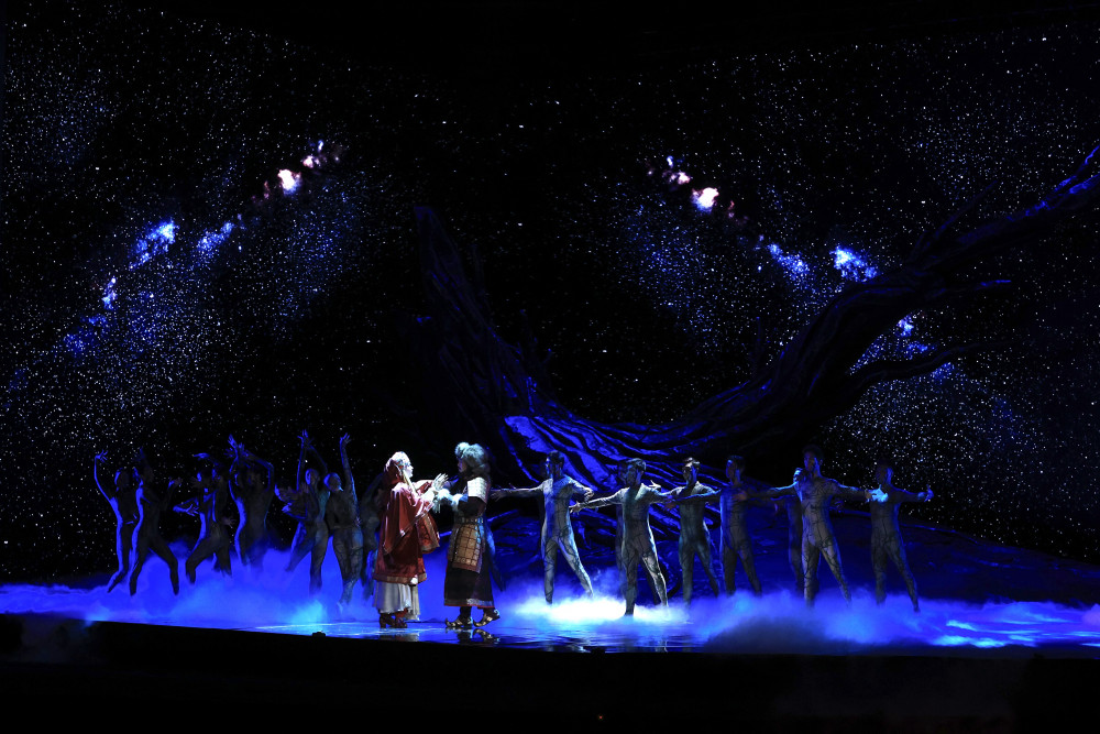 Конституцияның 30 жылдығы: Татарстан астанасында опера премьерасы өтті