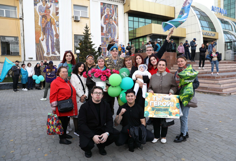 Әскери борышын өтеген десантшылар Астанаға келді