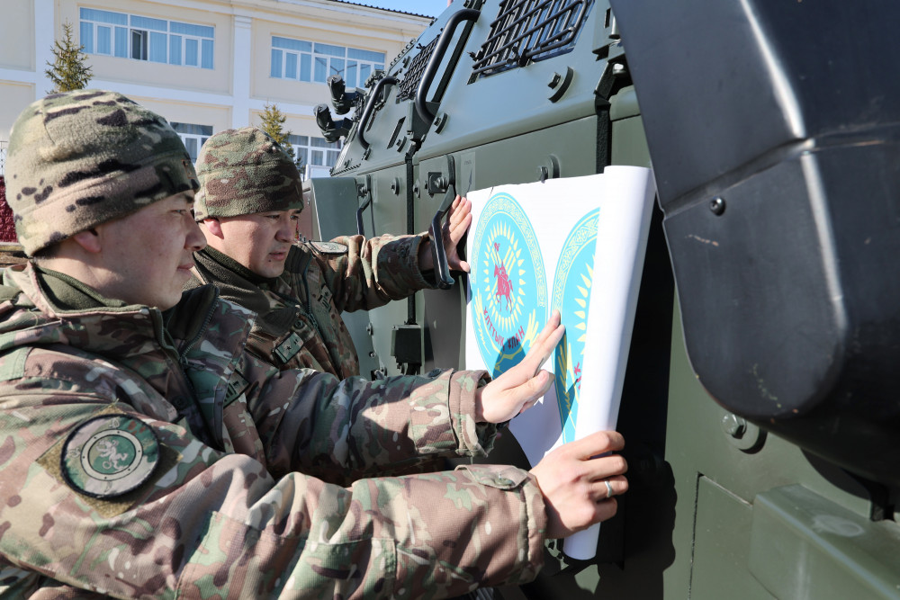 Әскери шеру: Алаңда не көрсетіледі?