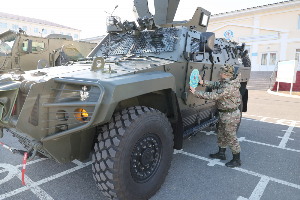 Әскери шеру: Алаңда не көрсетіледі?