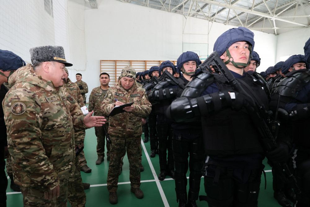 Әскери шеру: Алаңда не көрсетіледі?