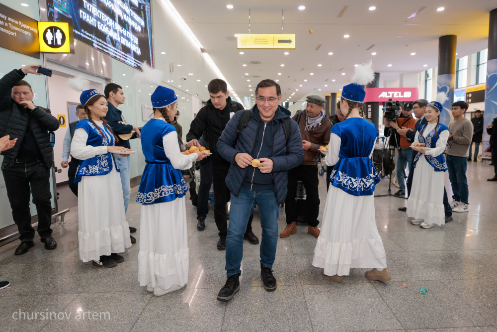 Ауғанстанға көмекке барған қазақстандық дәрігерлер елге оралды
