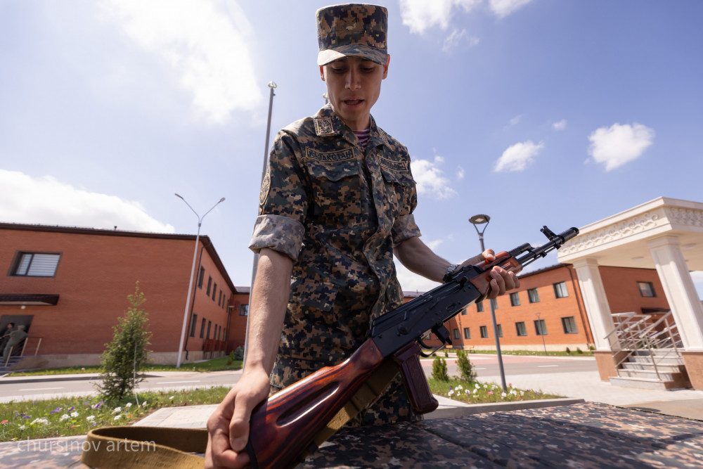 Полиция күні: Журналистер өзін ұшқыш сезініп көрді