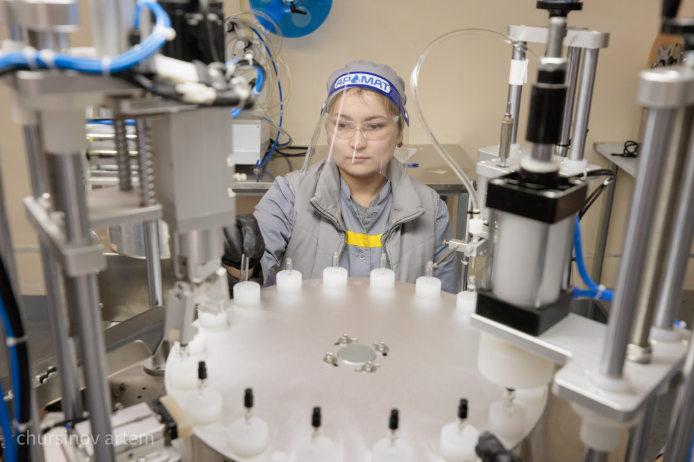 "Дженнифер Лопеске сыйлық": Қазақстанда жасалған парфюмнің иісі әлемге тарап жатыр