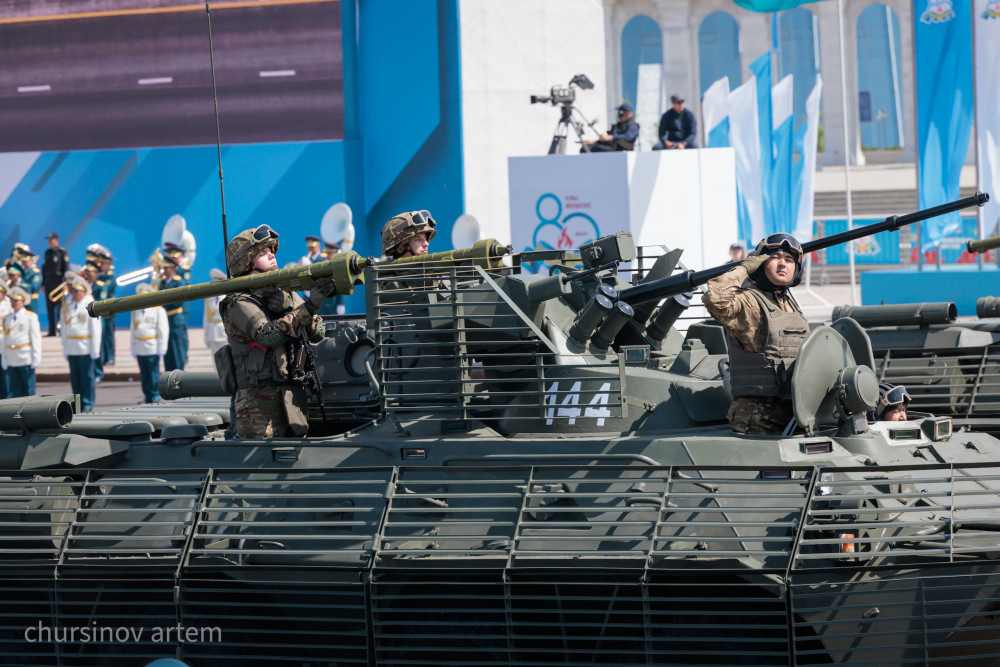 Ұлы  Жеңістің 80 жылдығына арналған әскери парад қалай өтті?