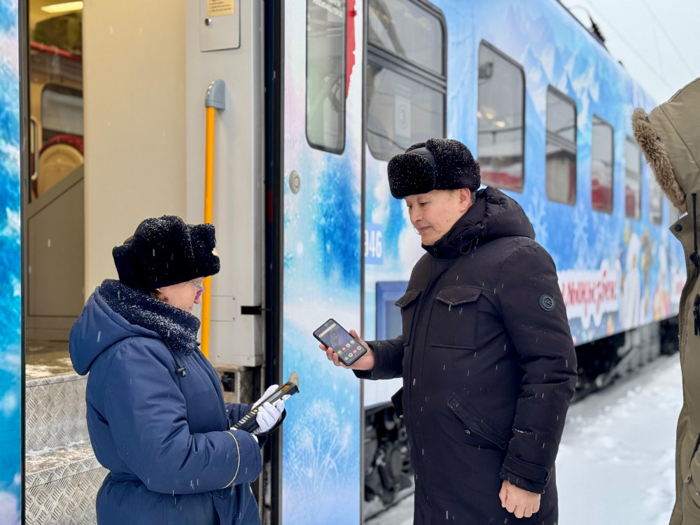 Елордадан Атбасар мен Көкшетау бағытында жаңа жылдық электропойыз жолға шықты