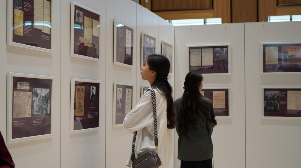 Президент Архиві майдангерлер жайлы бірегей басылымды таныстырды