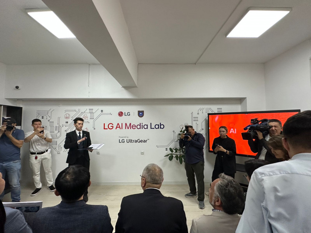 Алматылық студент ЖИ көмегімен ерекше жандарға арналған газет шығарды