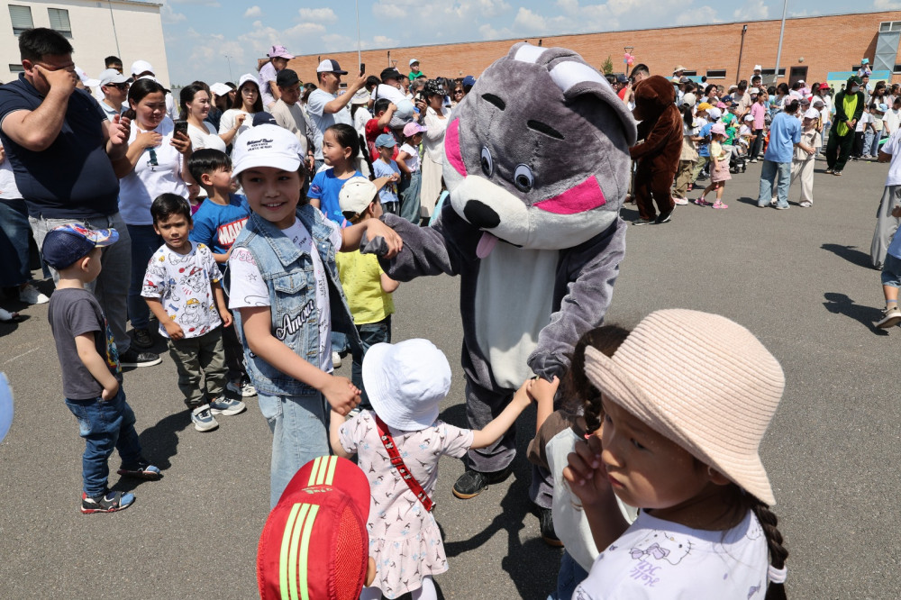 Ұлттық ұлан бүлдіршіндерге ерекше мереке сыйлады